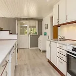 6 Person In Hojslev-by Traum בית נופש *