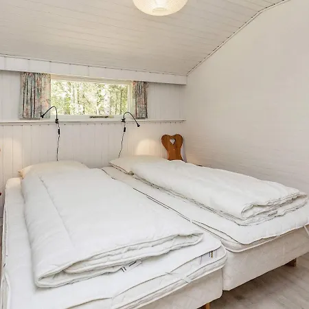 6 Person In Hojslev-by Traum Højslev