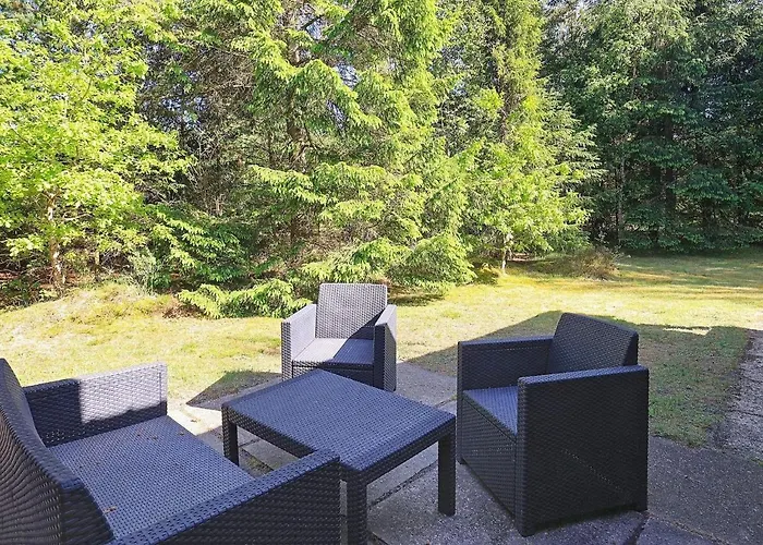 6 Person In Hojslev-by Traum * Højslev